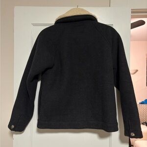 Faherty mid weight jacket - like new and very soft on the inside!